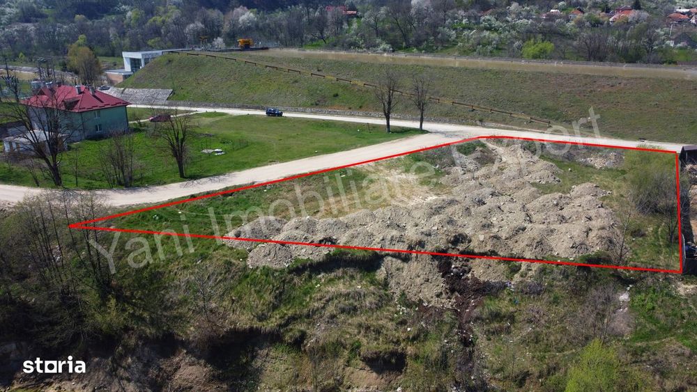 Teren de vânzare în comuna Albeștii de Argeș, județ Argeș.
