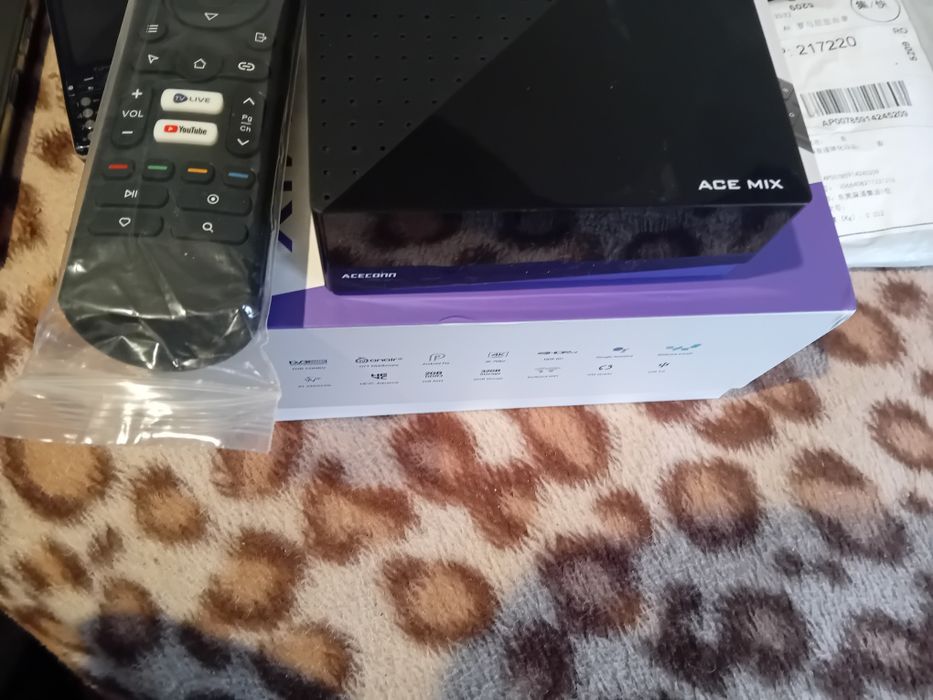 Vănd receptor/receiver/decodor Aceccomk SE UHD