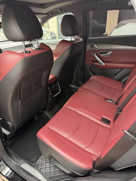 Jetour X70 Plus . Холати Зур