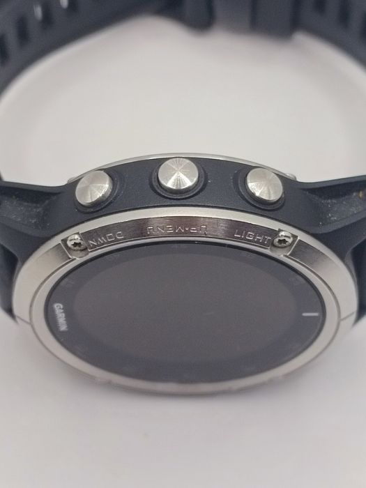 Смарт часовник Garmin Fenix 5 Plus