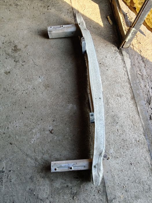 Уселитель бампера