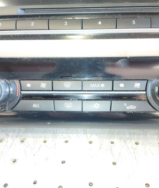 Comanda AC 9241238-01 BMW Seria 5 F10