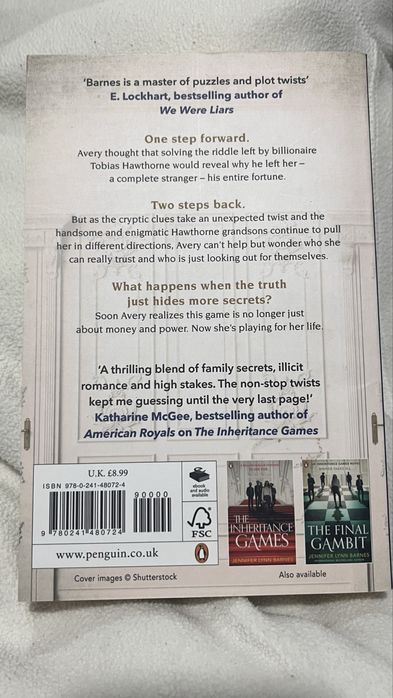 Книга “The Hawthorne Legacy” - Jennifer Lynn Barnes