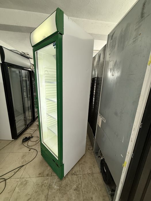 Хладилна витрина SFA COOL 60см/60см/200см 400 литра