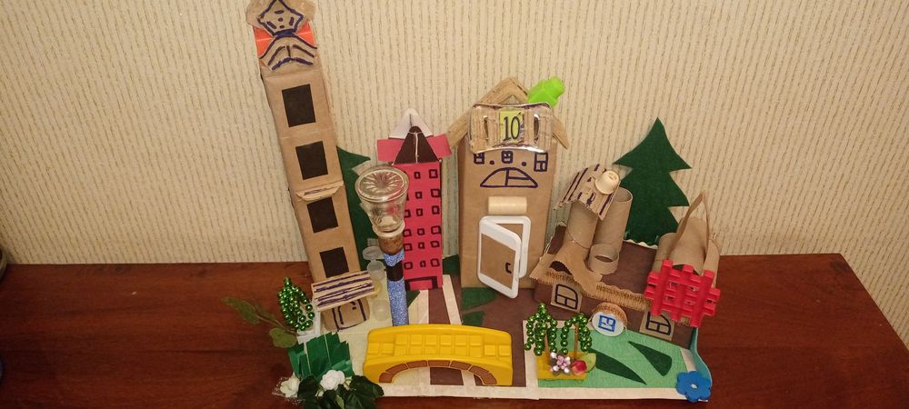 Детские поделки в наличии