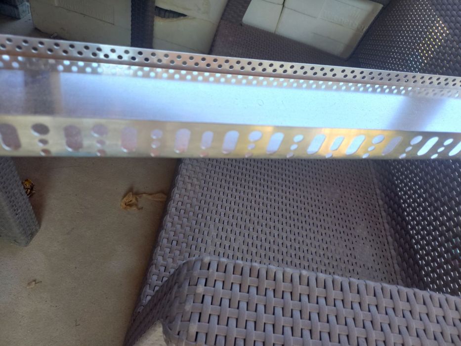 Алуминиев начален профил