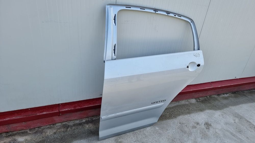 Usa stanga spate VW Golf 5 PLUS Golf 6 PLUS 2004, 2005, 2006, 2007, 2008.