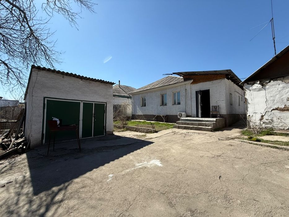 Отдельный дом, 13 соток г.