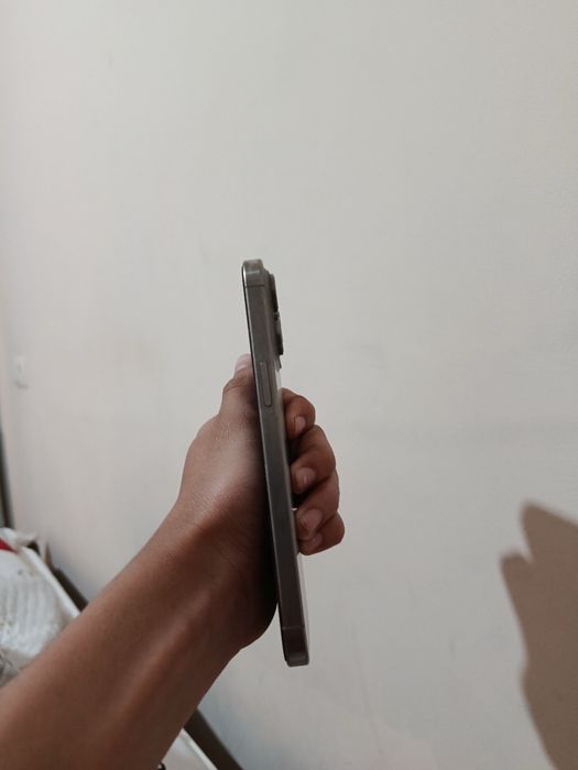 Iphone 15pro max 256gb