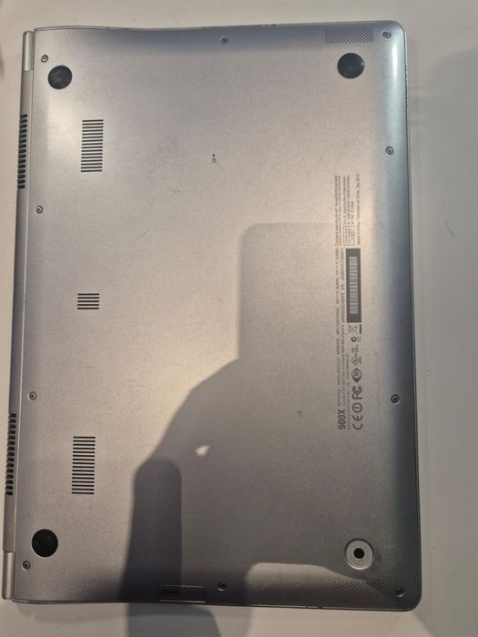 Ноутбук Samsung window 8