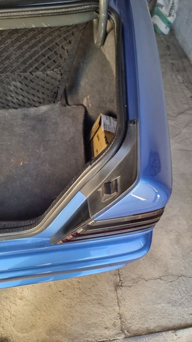 Задние фонари 124 мерс