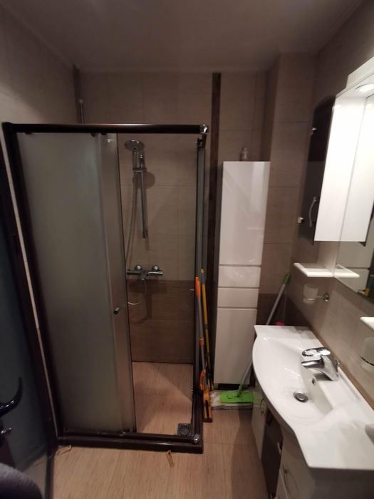 Дава се под наем Тристаен апартамент в Бургас, Център - 110 кв.м за 897.6 € - Снимка #5