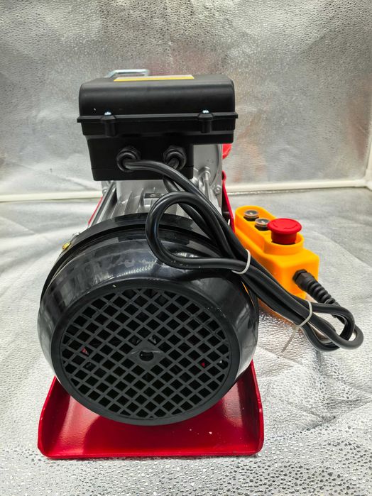 Troliu electric 500-1000 kg 3500W Haina 999 lei