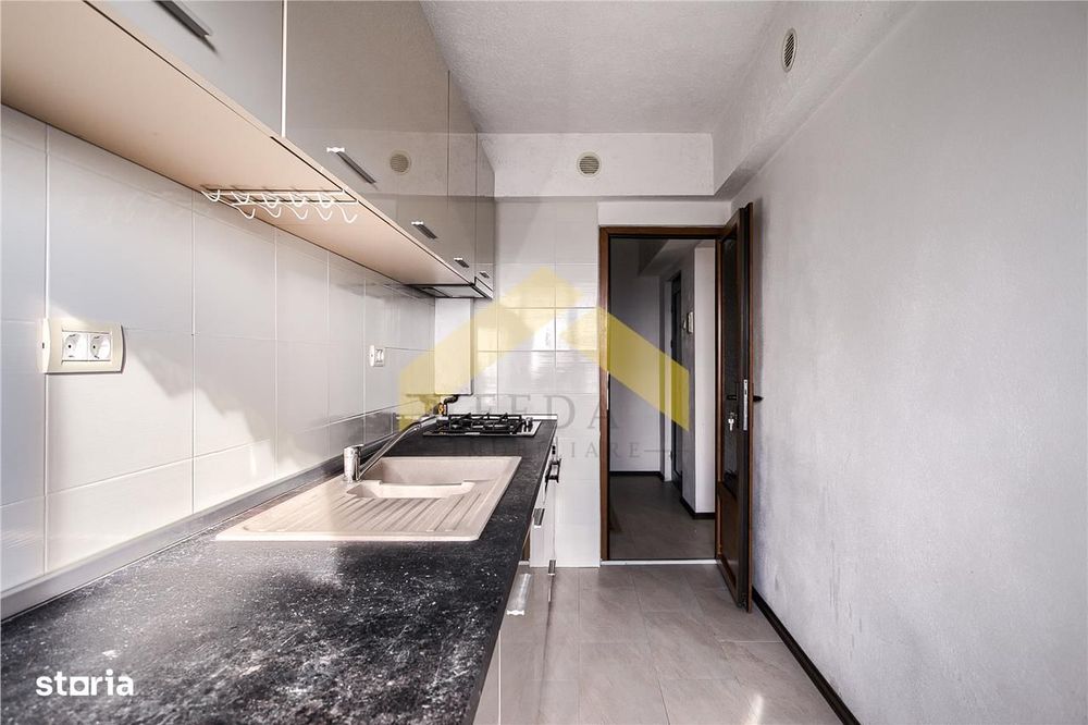 Apartament 2 camere de vanzare zona Aurel Vlaicu