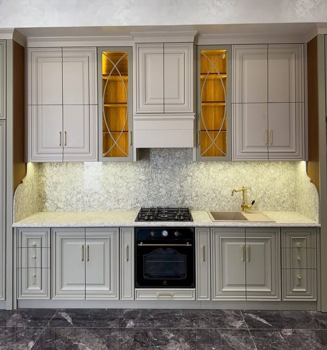 Кухонный гарнитур на заказь