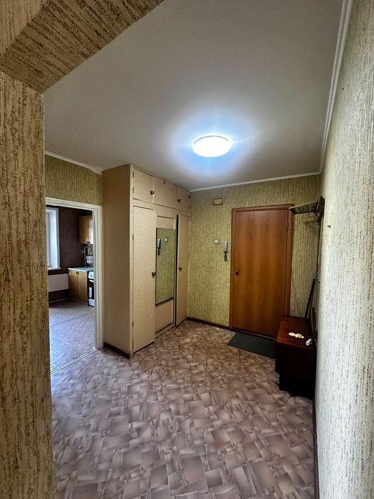 Продам 2-крм квартиру ул. Хакимжанова