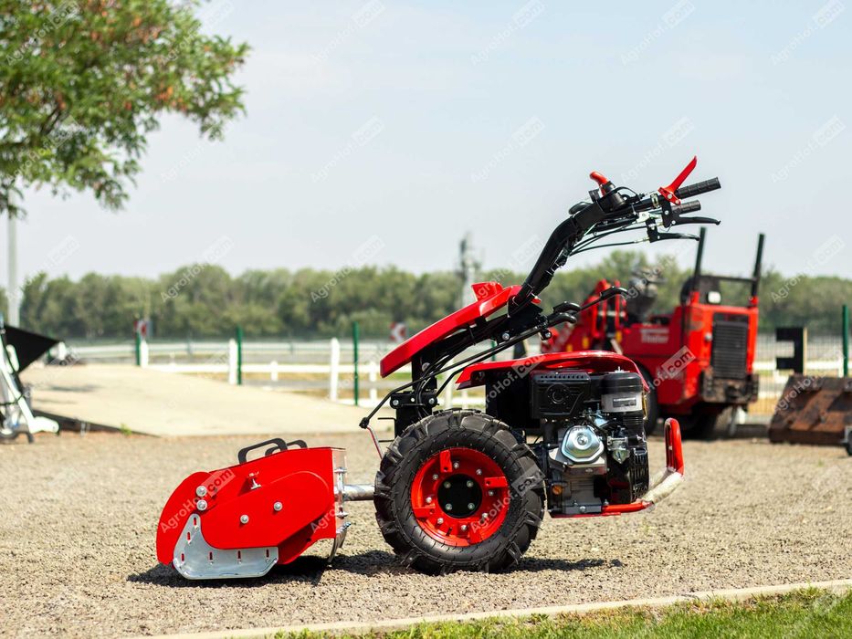 Tractor pe două roți cu 15 CP / Jansen MGT-600E