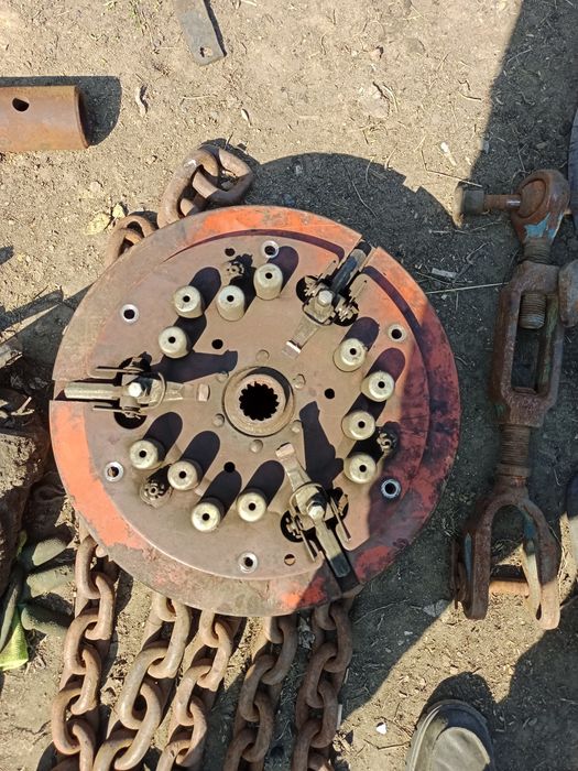 Моховик на Т 25 трактор