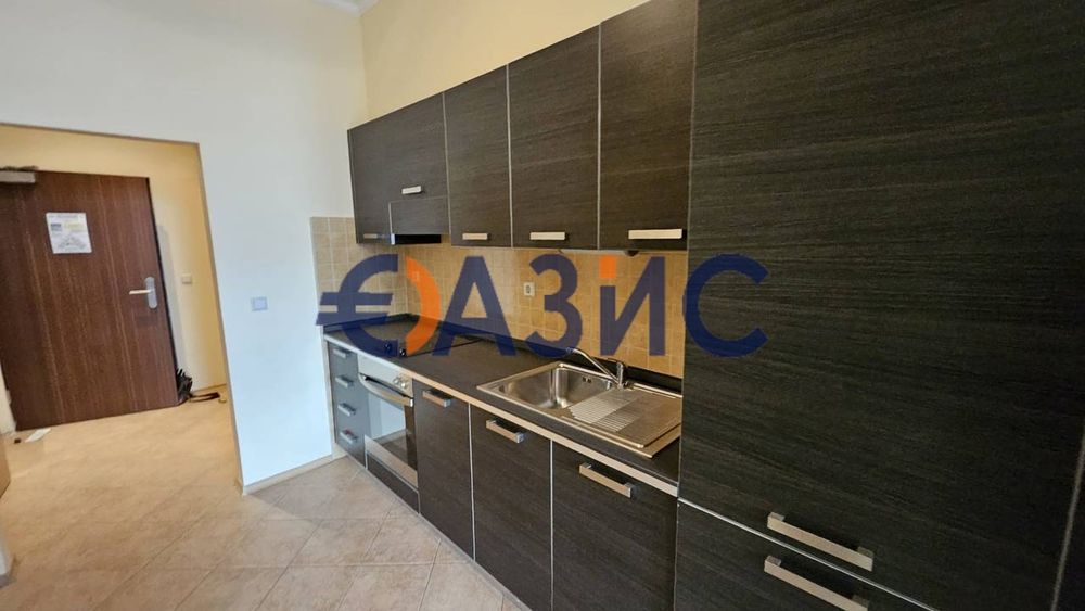 Апартамент с 1 спалня, в Сансент Ризорт, България, Поморие, 88 м2,