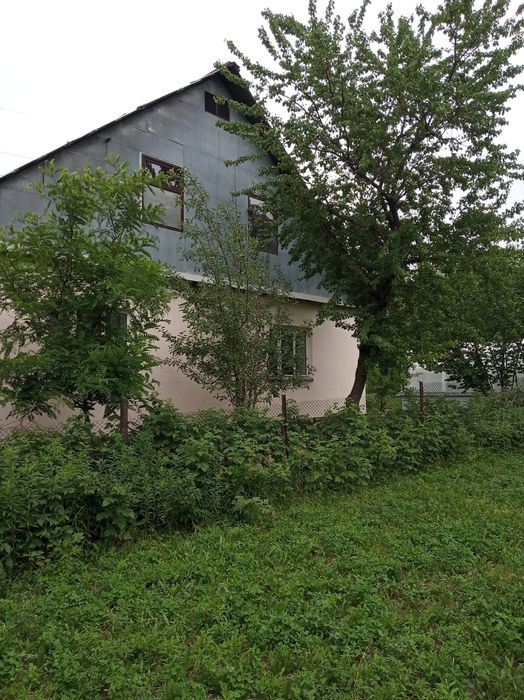 Дом кирпичный 5 комнат.