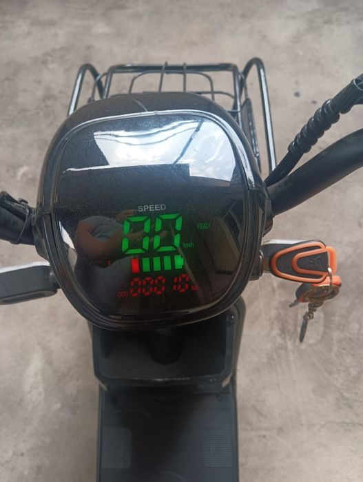 Продам электроскутер  Bonvi  48/60w