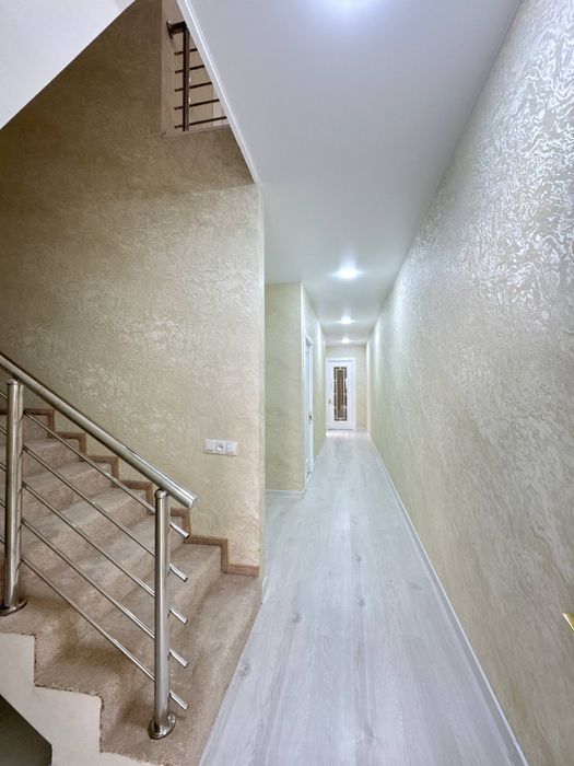 Sergeli xonobod xontepa mahalla 1.2 sotix 4 xona+holl srochno