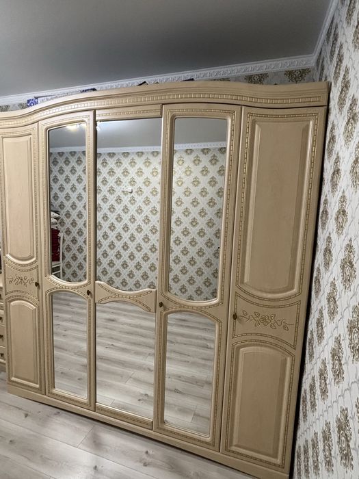 Шкаф спальный. Венера.