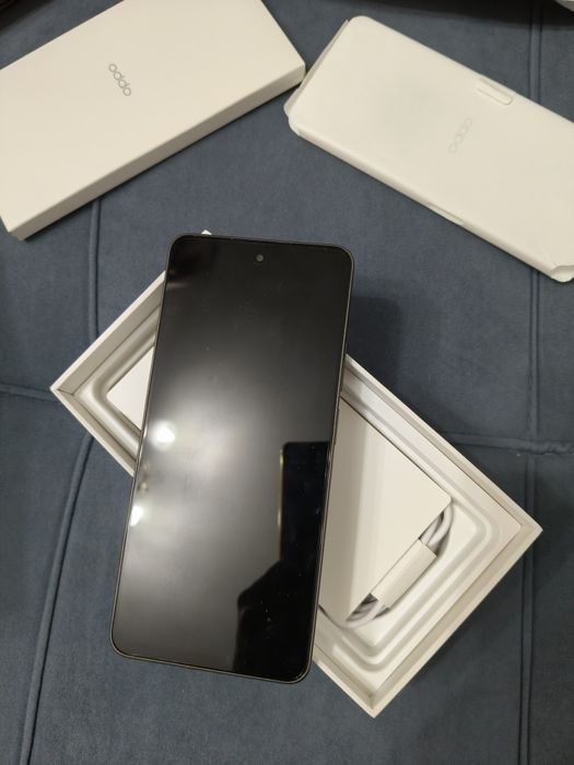 Продам OPPO A5 Pro