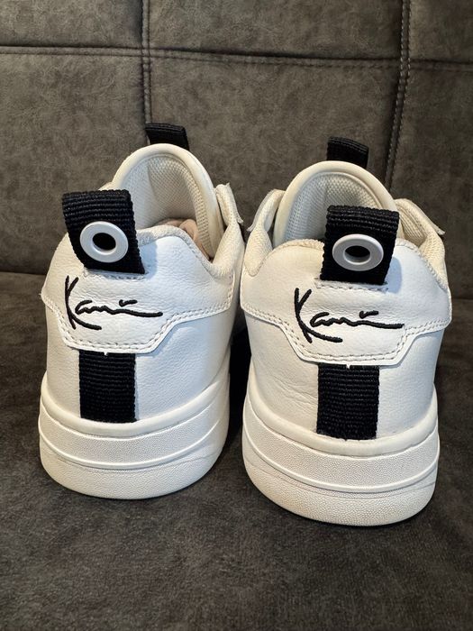 Karl Kani Sneakers.