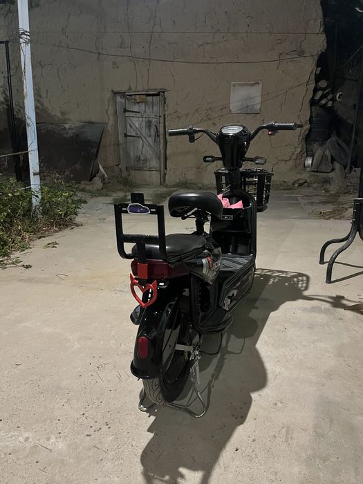 Продам электро велик sk8