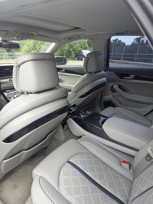 Audi S8 701Cai & 1045Nm