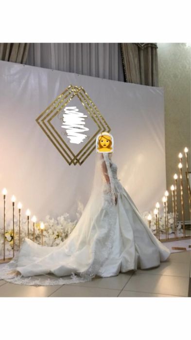 Свадебное платье