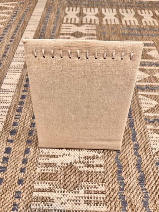 Продам подставки для украшений б/у