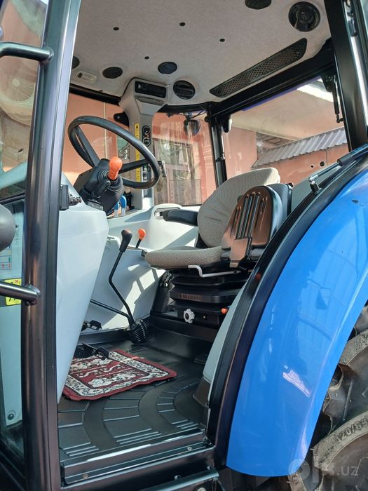 NEW HOLLAND TD5 110 sotiladi