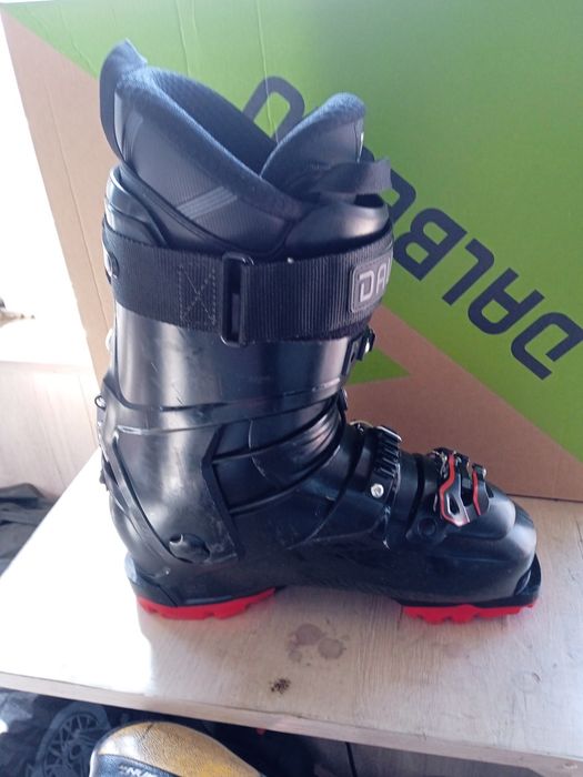 Ботинки горнолыжные Далбело