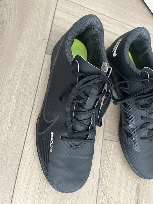 Футболни обувки “Nike”