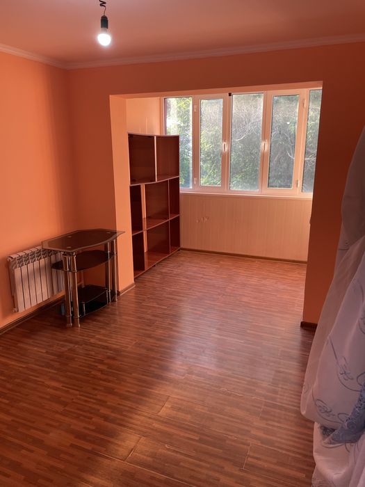Продается 2 х комнатная квартира