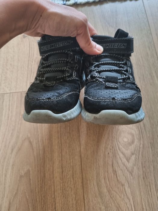 Ghete toamnă Skechers