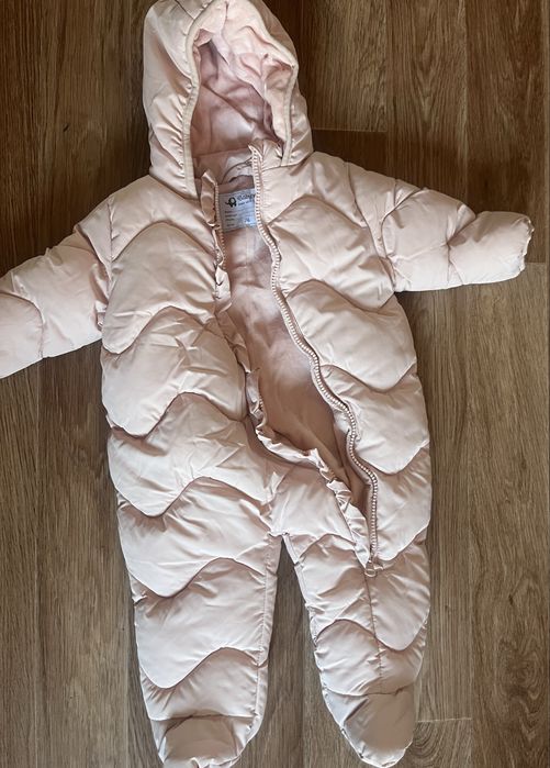 Продам зимние комбинезоны