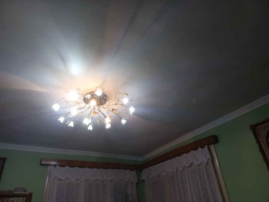 Candelabru cu telecomanda