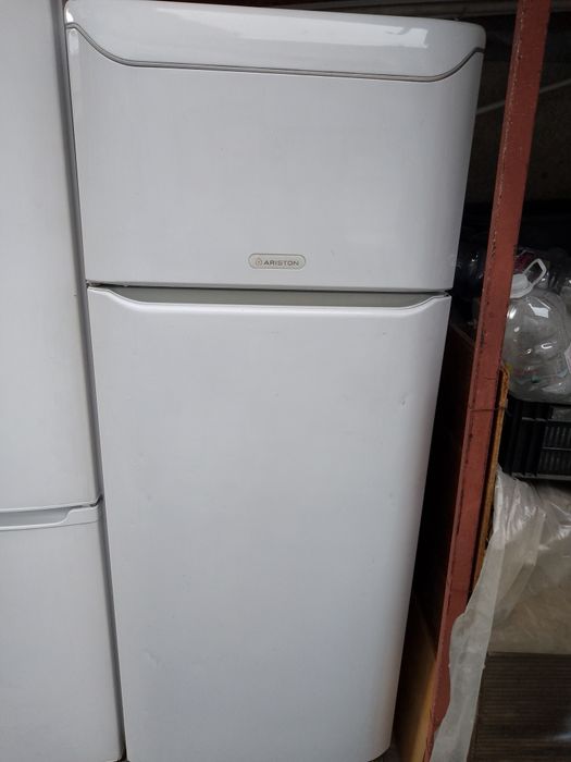 Frigider 2 uși funcțional