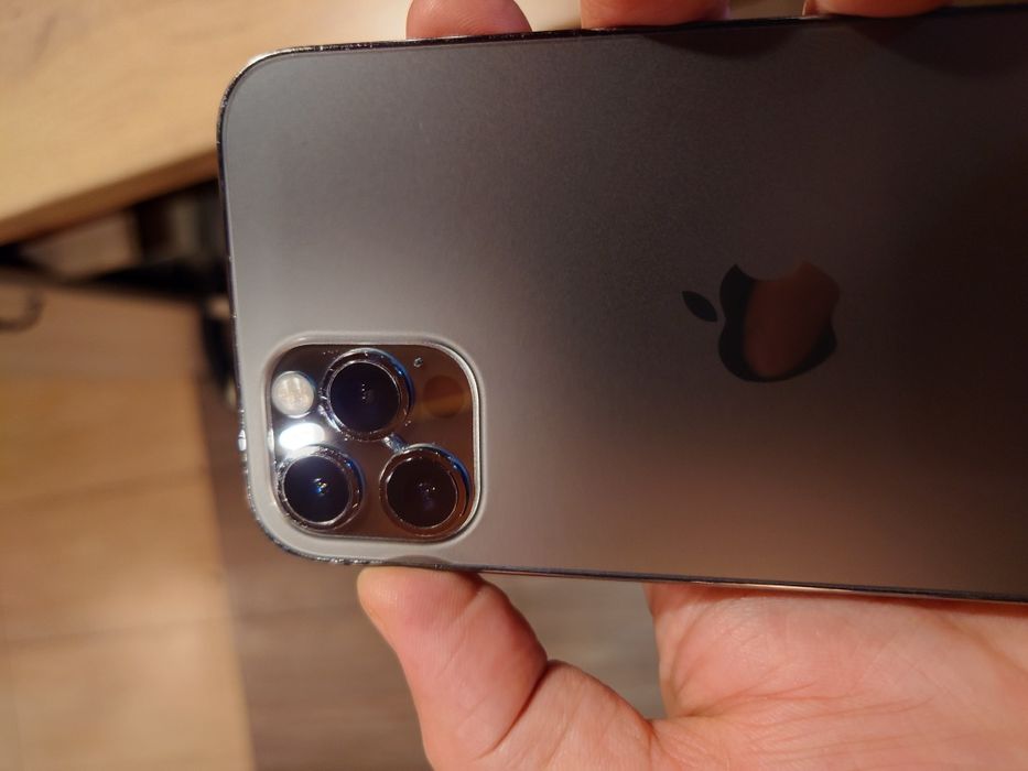 iPhone 12 pro (обмен)