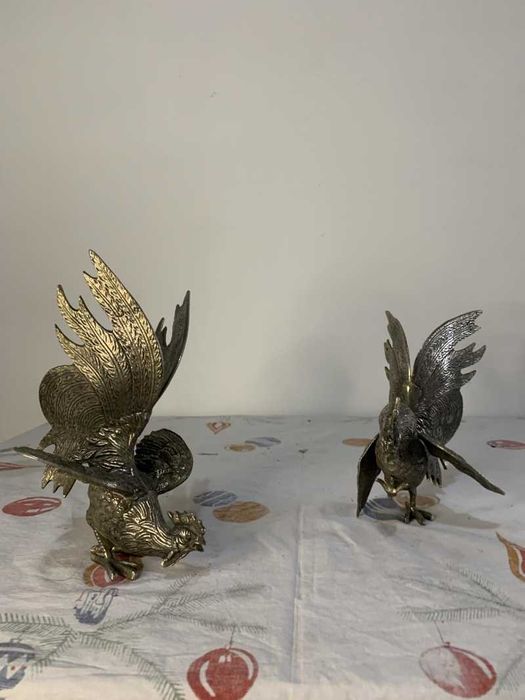 Set de patru buc cocos din fier decor