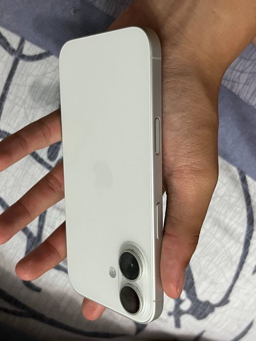 Продам iphone 16