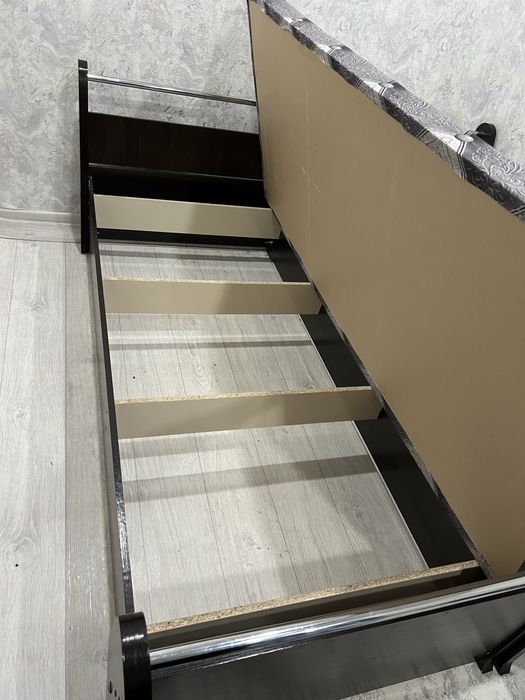 Кровать полуторка 2шт