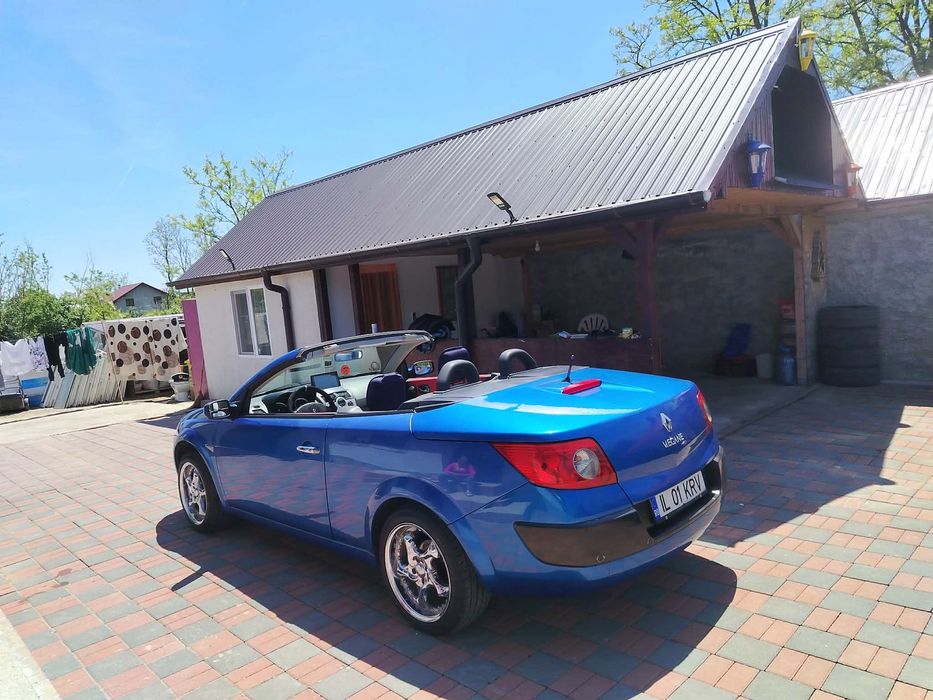 Vând Renault megane Cabriolet
