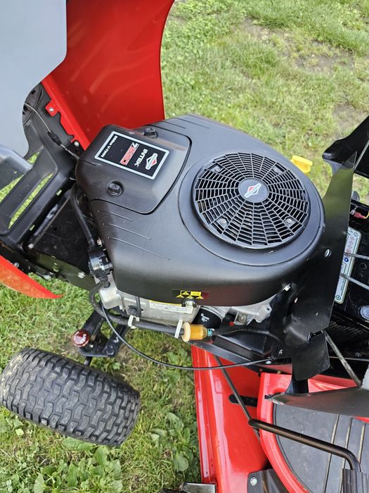 Tractor gazon/ iarbă Snapper 22 cp