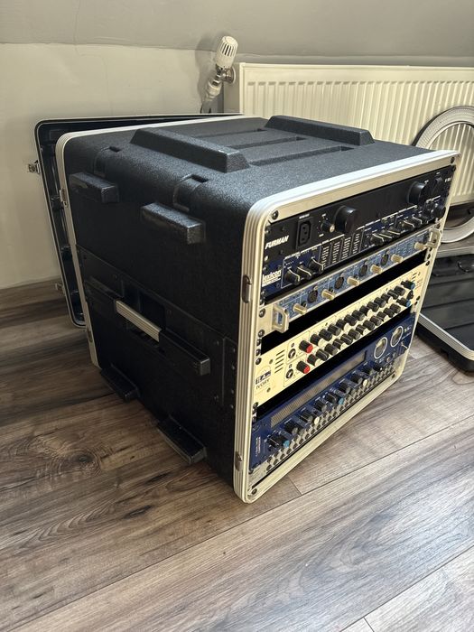 RACK CU RME Fireface 800 , Compresie, Eq….
