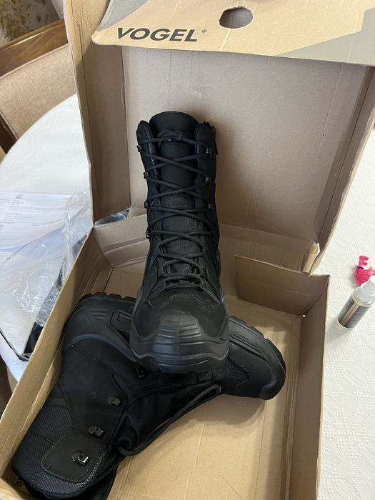 Vand bocanci Vogel sunt NOI!