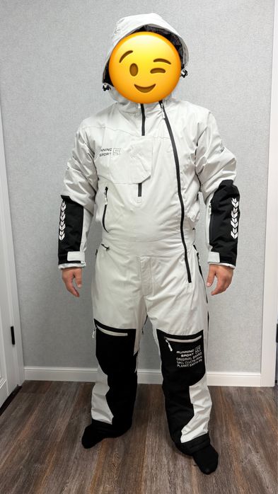 Продам зимний комбинезон